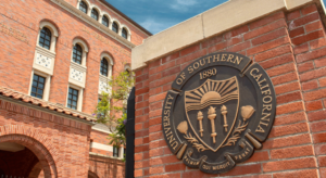 USC-Seal-University-Park-Campus-Photo-Gus-Ruelas-2019